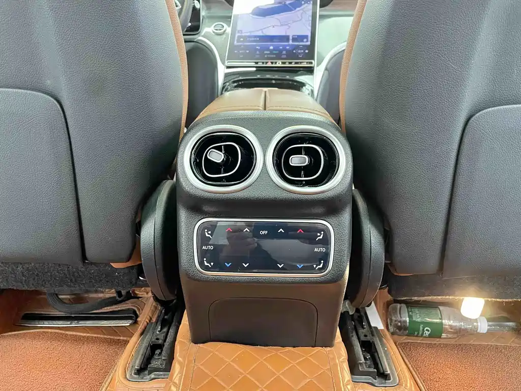 Mercedes-Benz GLC — миниатюра 17