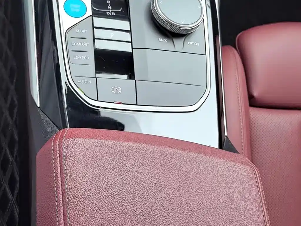 BMW i3 2022 eDrive 35 L