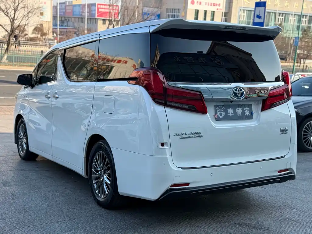 TOYOTA ELFA