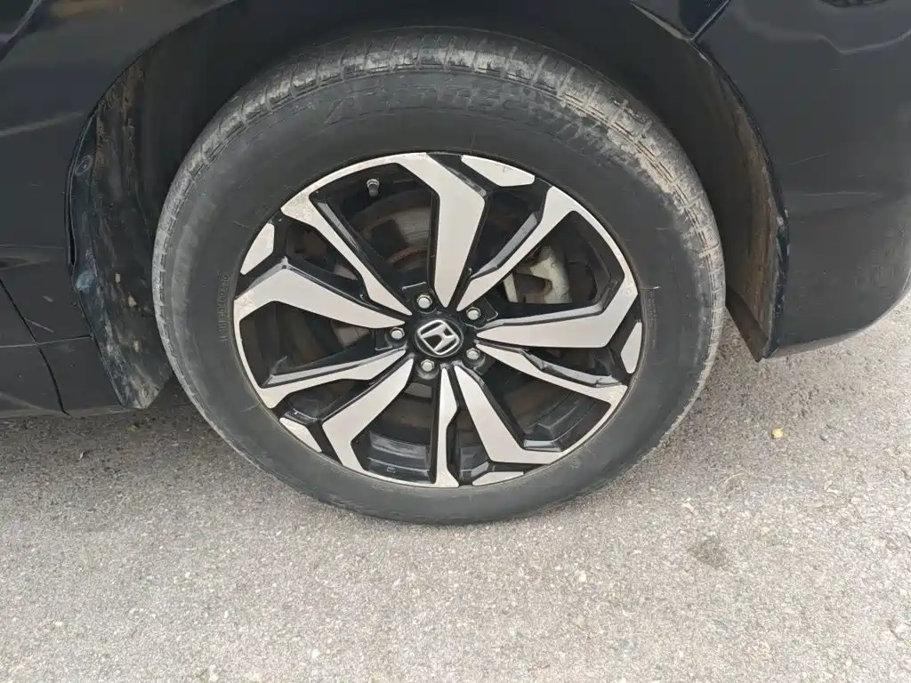 Honda UR-V — миниатюра 8