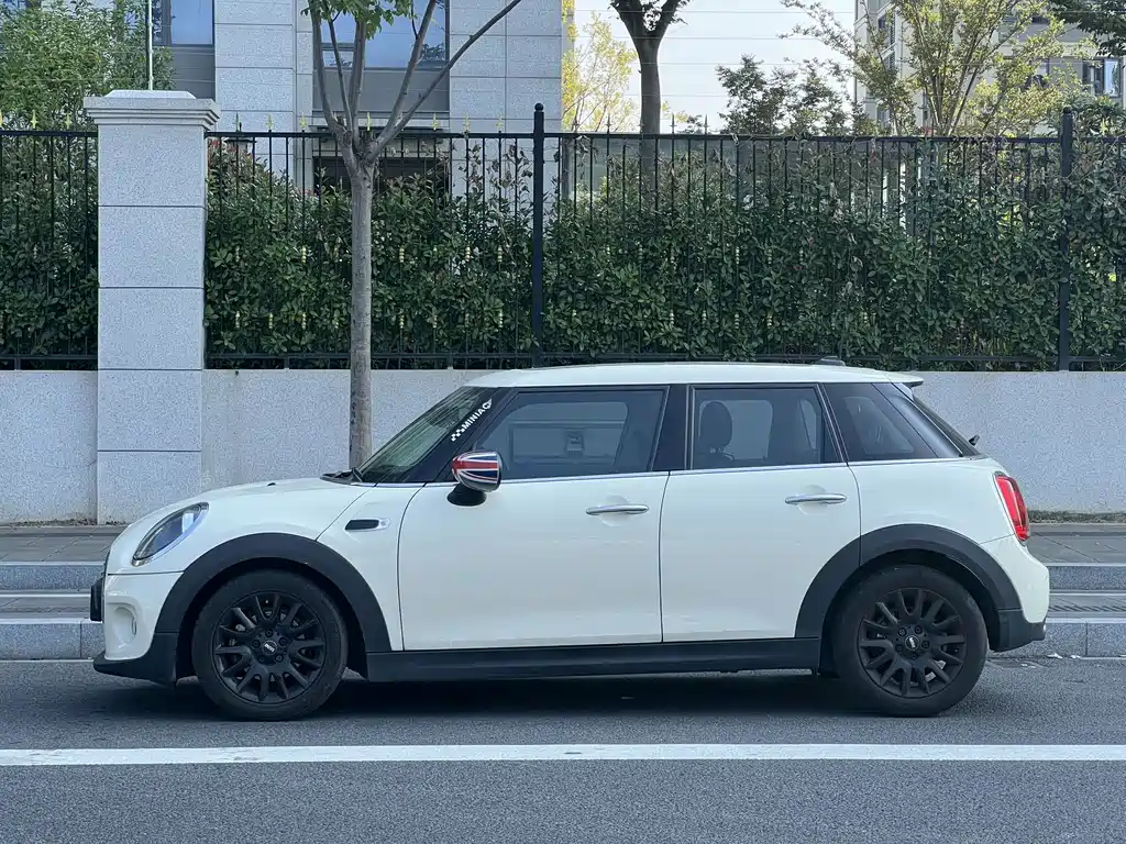 MINI Mini — миниатюра 2