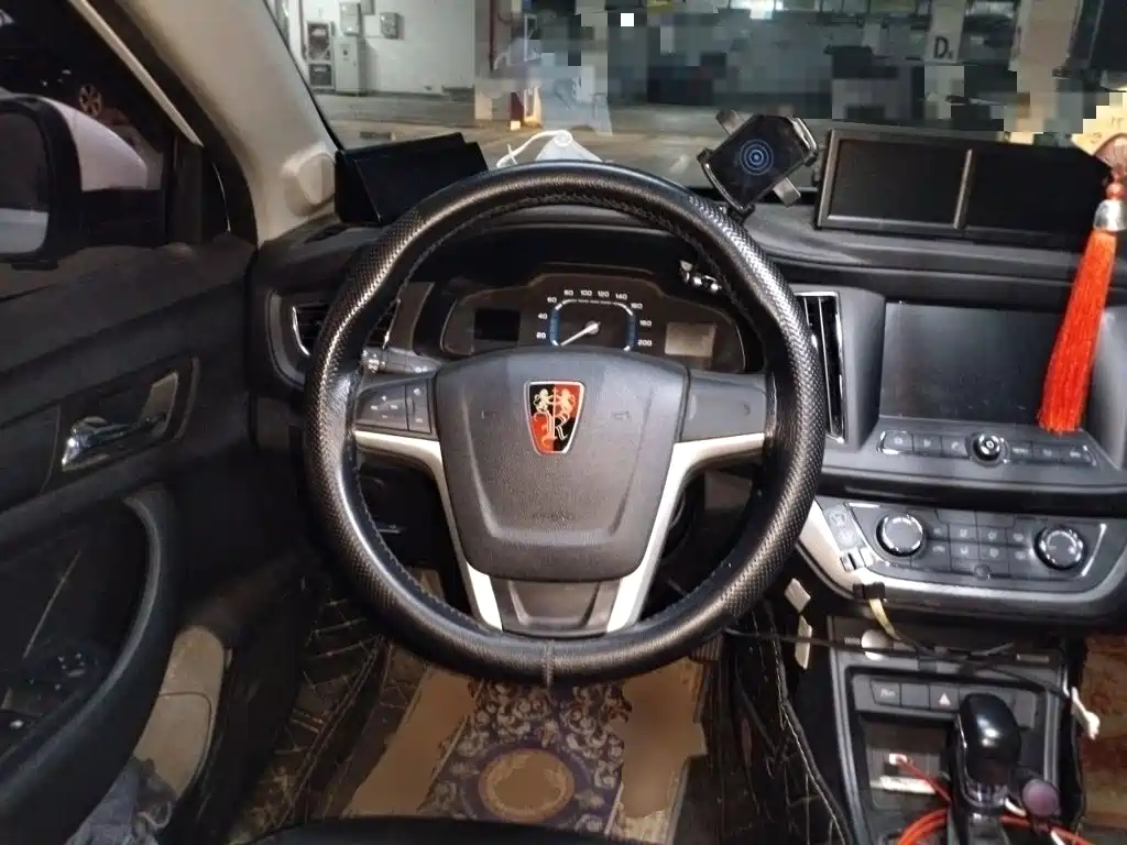 Roewe 360 — миниатюра 6