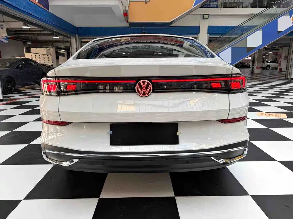 Volkswagen Lamando — миниатюра 17