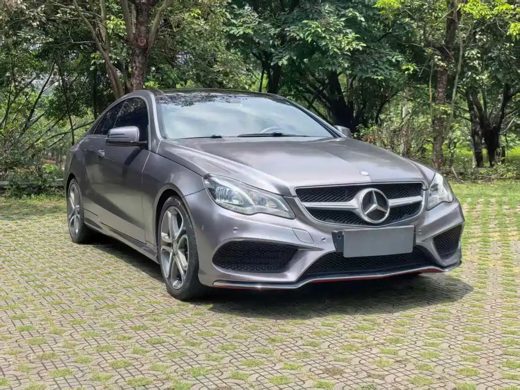 Mercedes-Benz E-Class (Import) — миниатюра 3