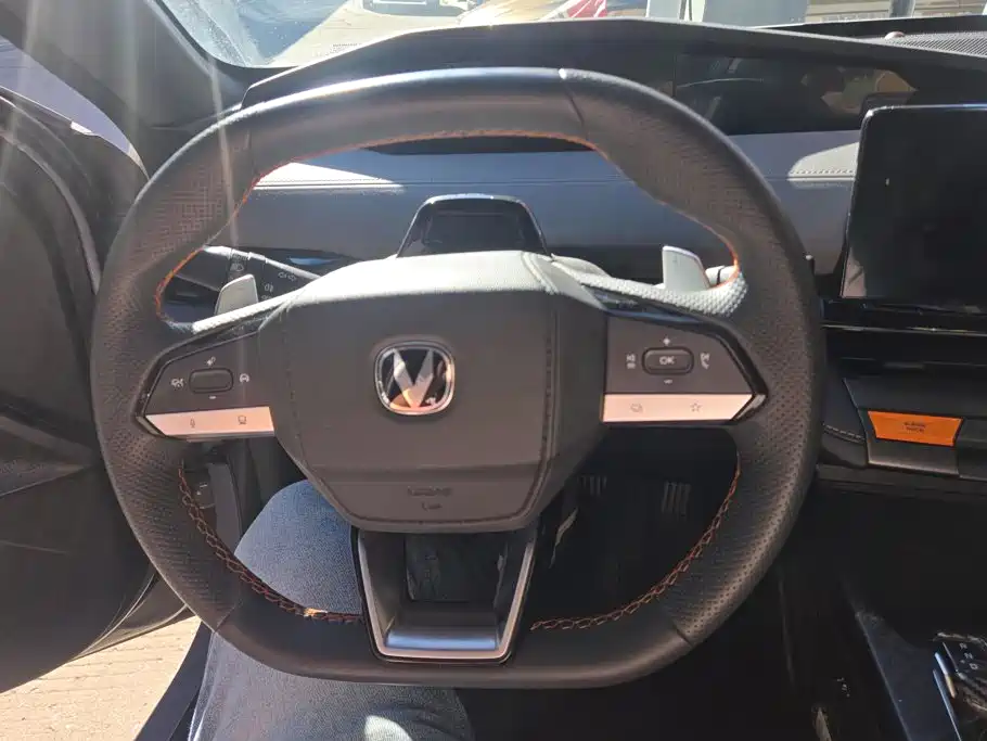 Changan UNI-V — миниатюра 15