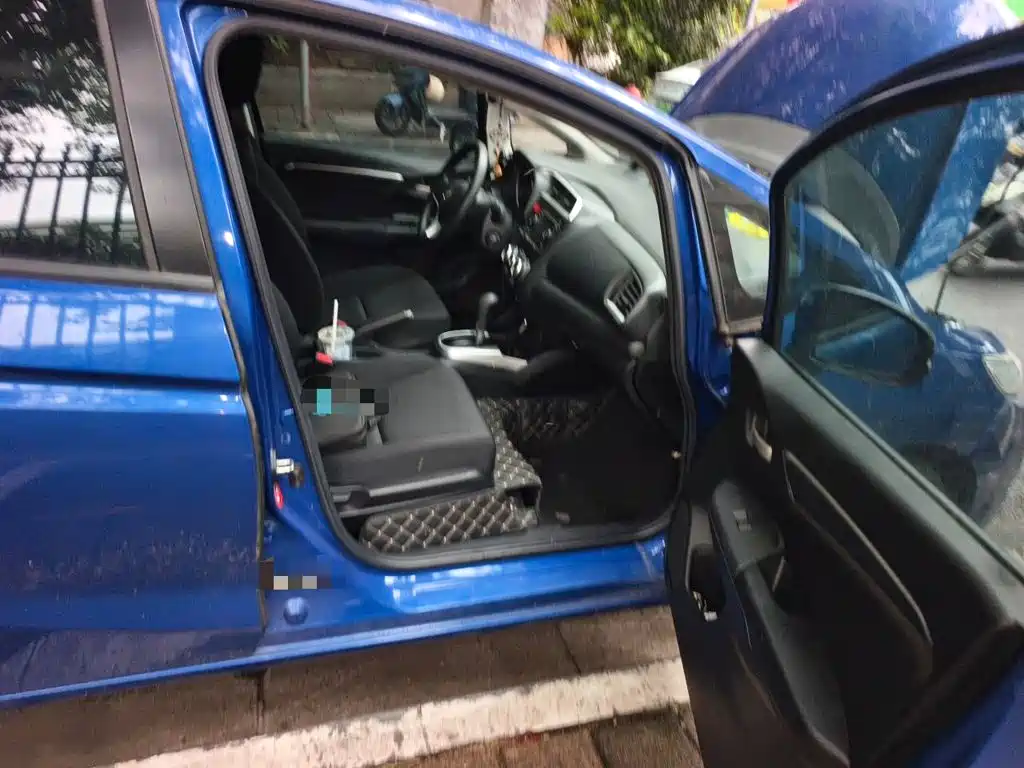 Honda Fit — миниатюра 20