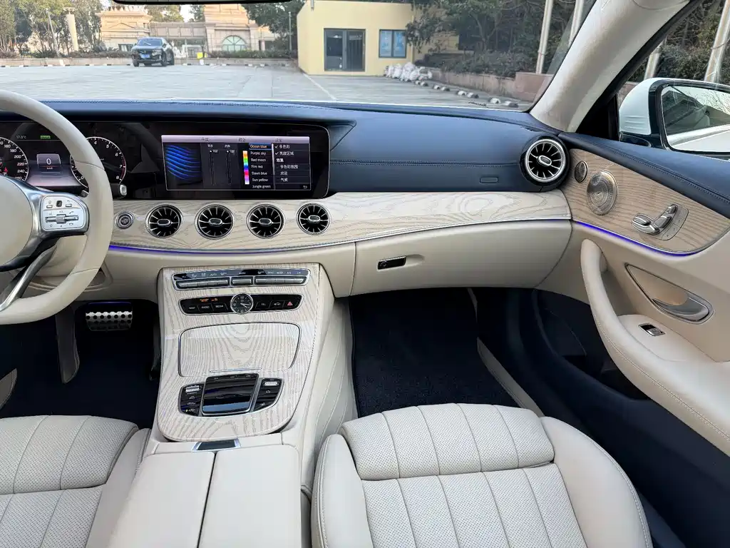 Mercedes-Benz E-Class (Import) — миниатюра 7