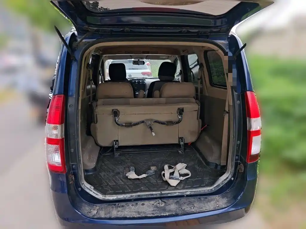 Wuling Hongguang — миниатюра 20