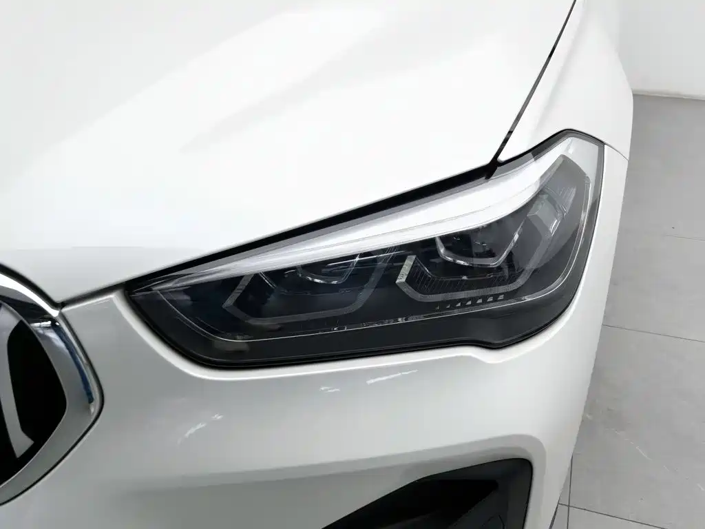 BMW X1 — миниатюра 7