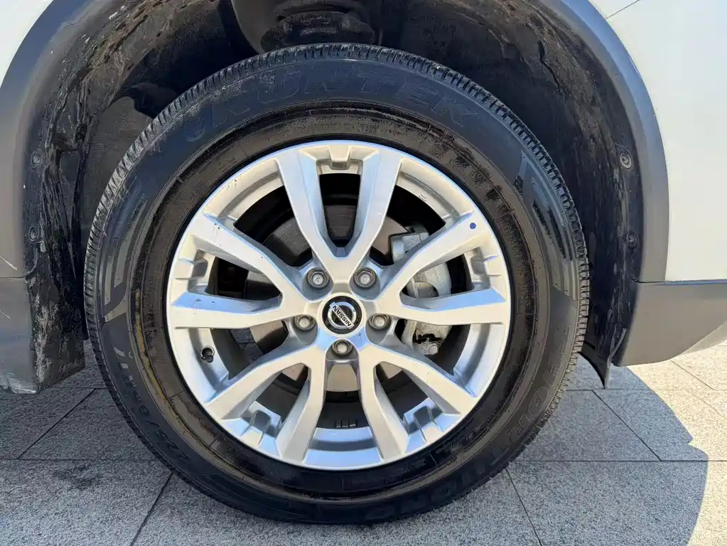 Nissan X-Trail — миниатюра 9