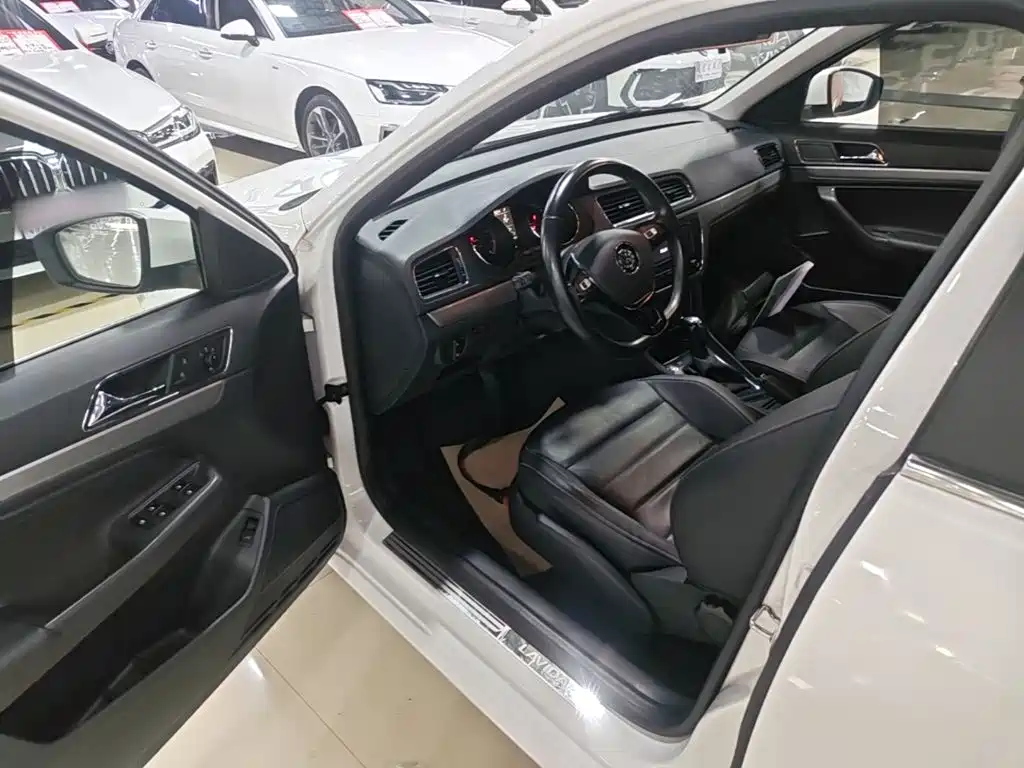 Volkswagen Lavida — миниатюра 16