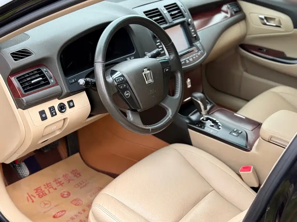 Toyota Crown 2011 2.5L Royal