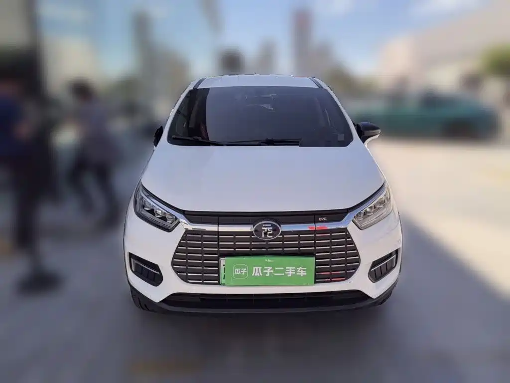 BYD Yuan EV — миниатюра 2