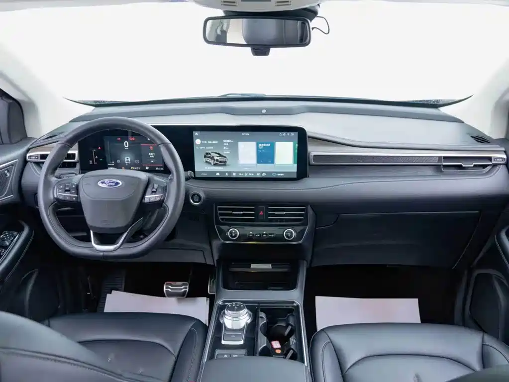 Ford Edge — миниатюра 16