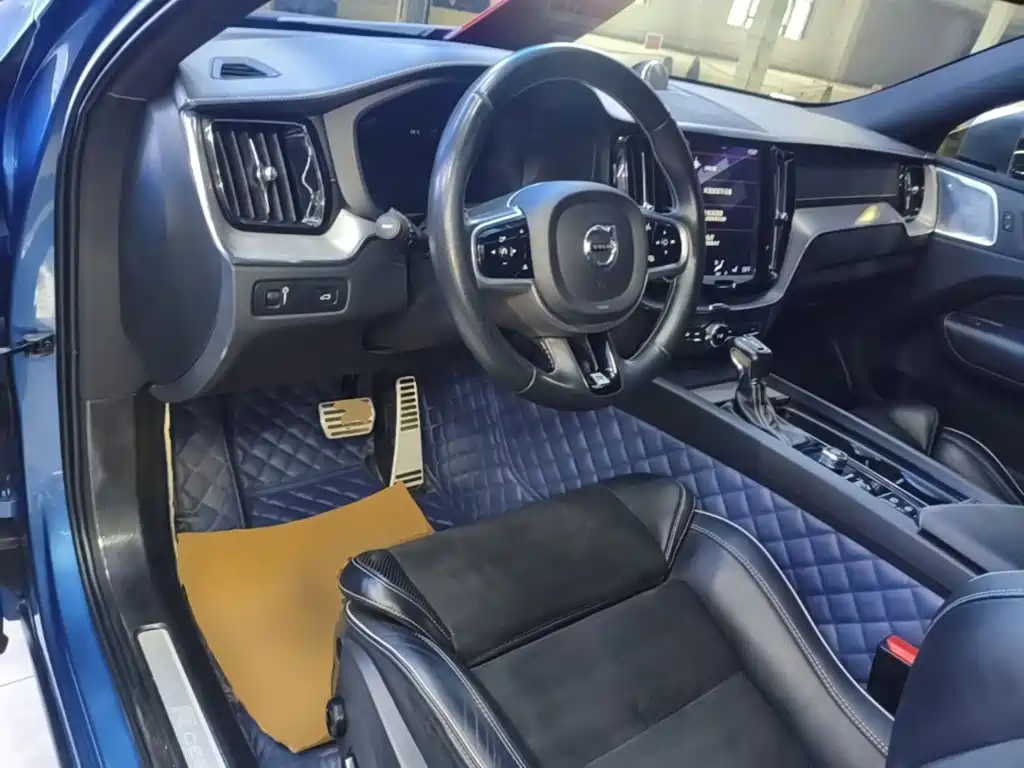 Volvo XC60 2018 T5 Sport