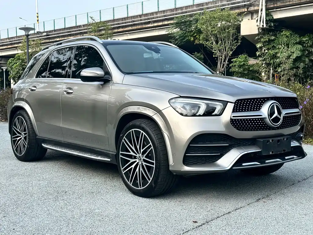 Mercedes-Benz GLE (Import) — миниатюра 3