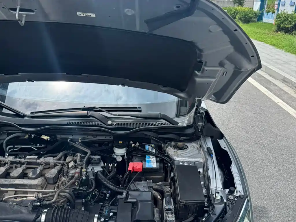 Honda Civic — миниатюра 15