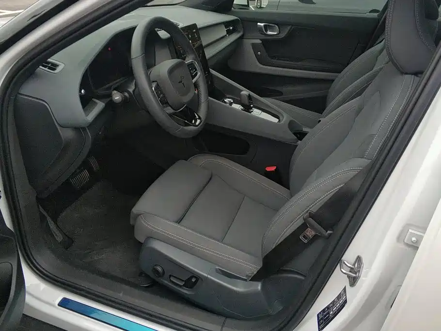 Polestar Polestar 2 — миниатюра 9