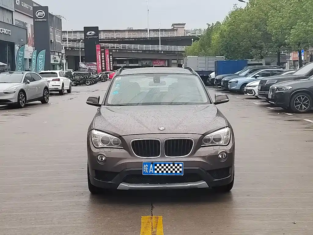 BMW X1 (Import) — миниатюра 2