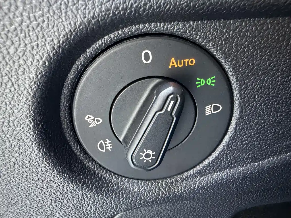 Volkswagen Passat 2023 280TSI