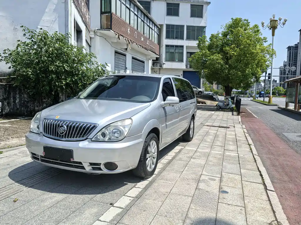 Buick GL8 2014