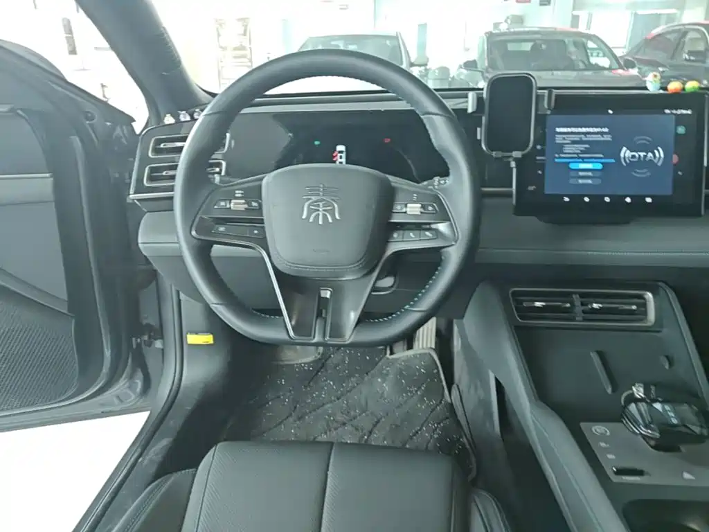 BYD Qin L — миниатюра 11