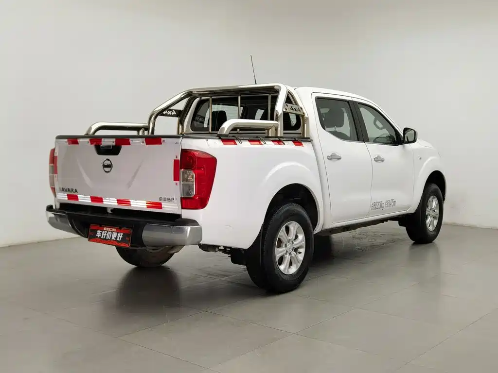 Nissan Navara — миниатюра 2