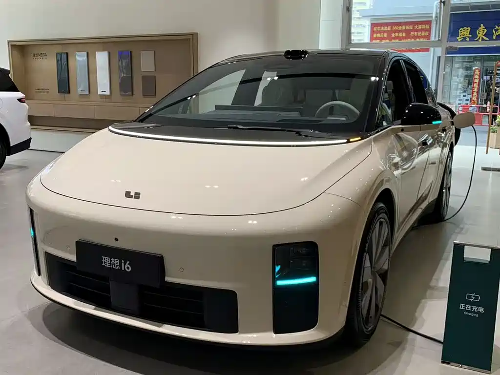 Li Auto 理想i6 0