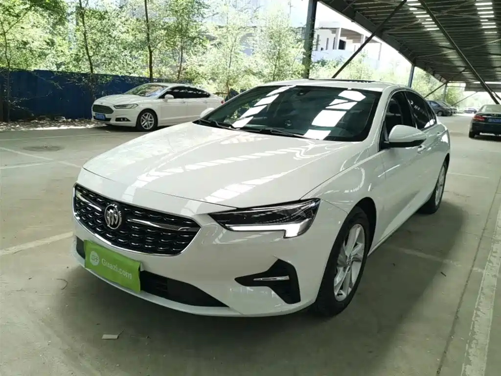 Buick Regal 2021