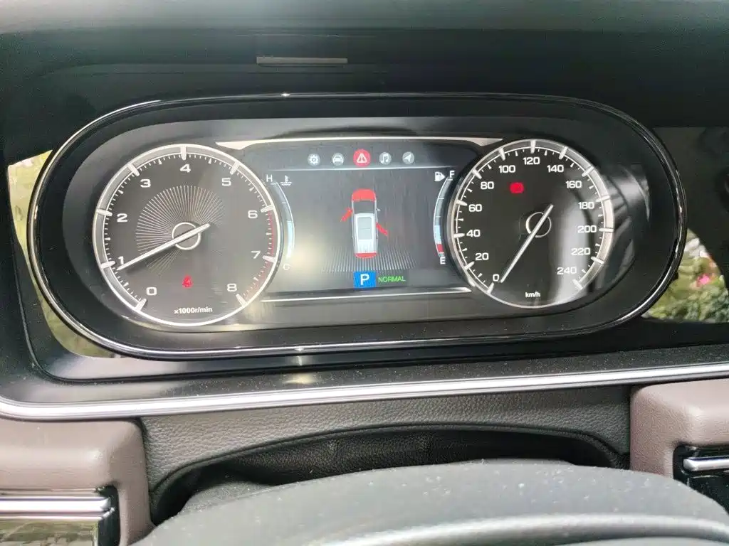 GAC Motor Trumpchi M6 — миниатюра 4