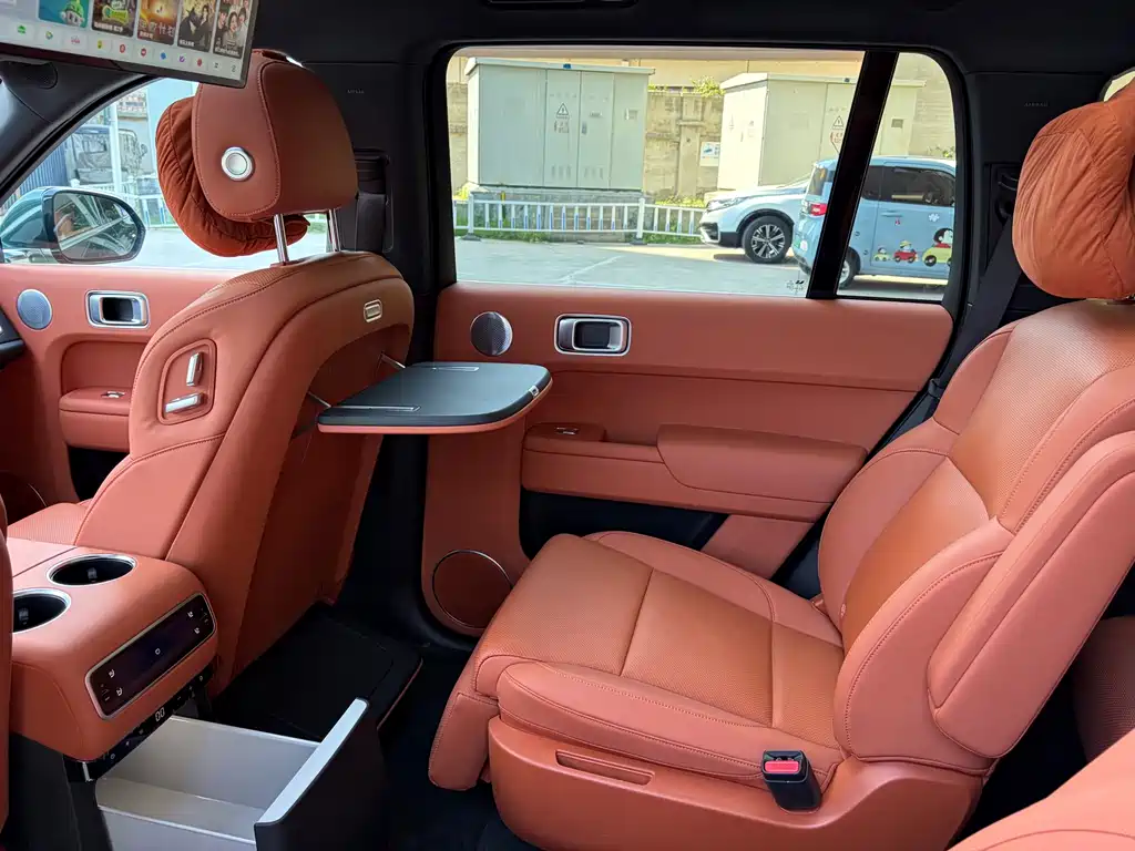 Li Auto Li L9 — миниатюра 13