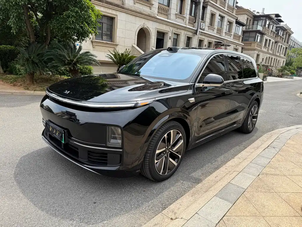 Li Auto Li L9 2024