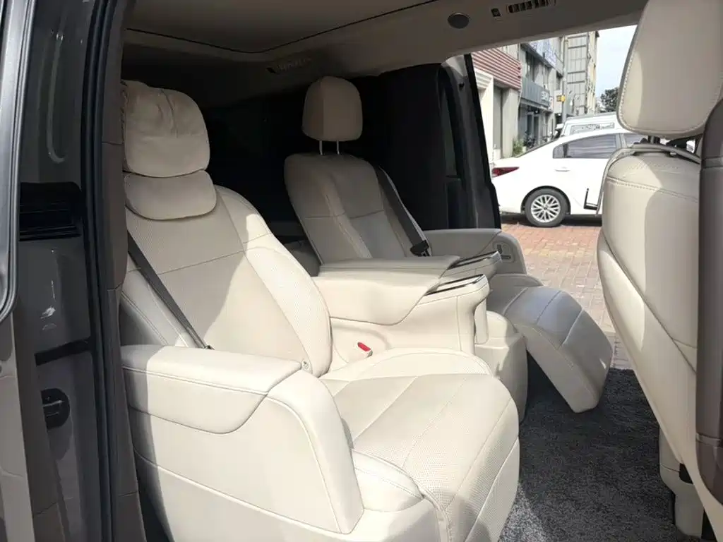 Li Auto Li MEGA — миниатюра 9