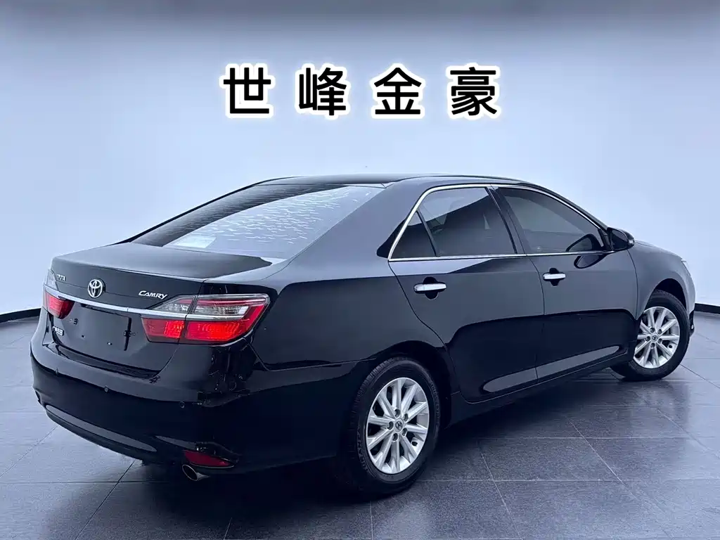 Toyota Camry — миниатюра 28