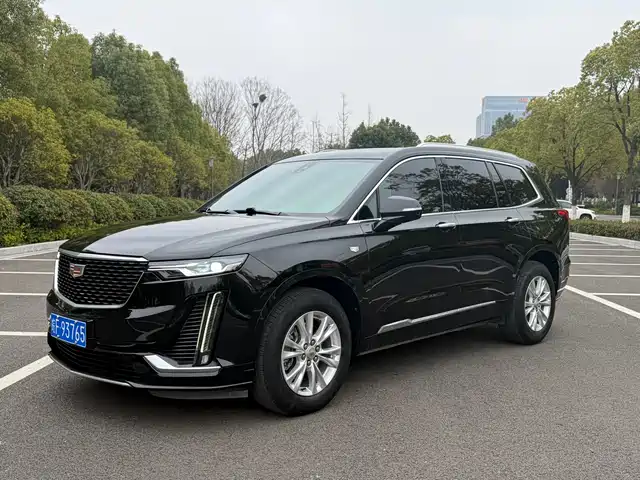 CADILLAC XT6 2021