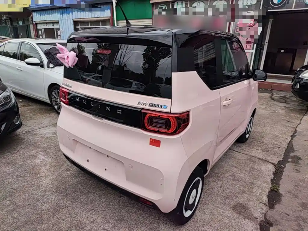 Wuling MINIEV — миниатюра 7