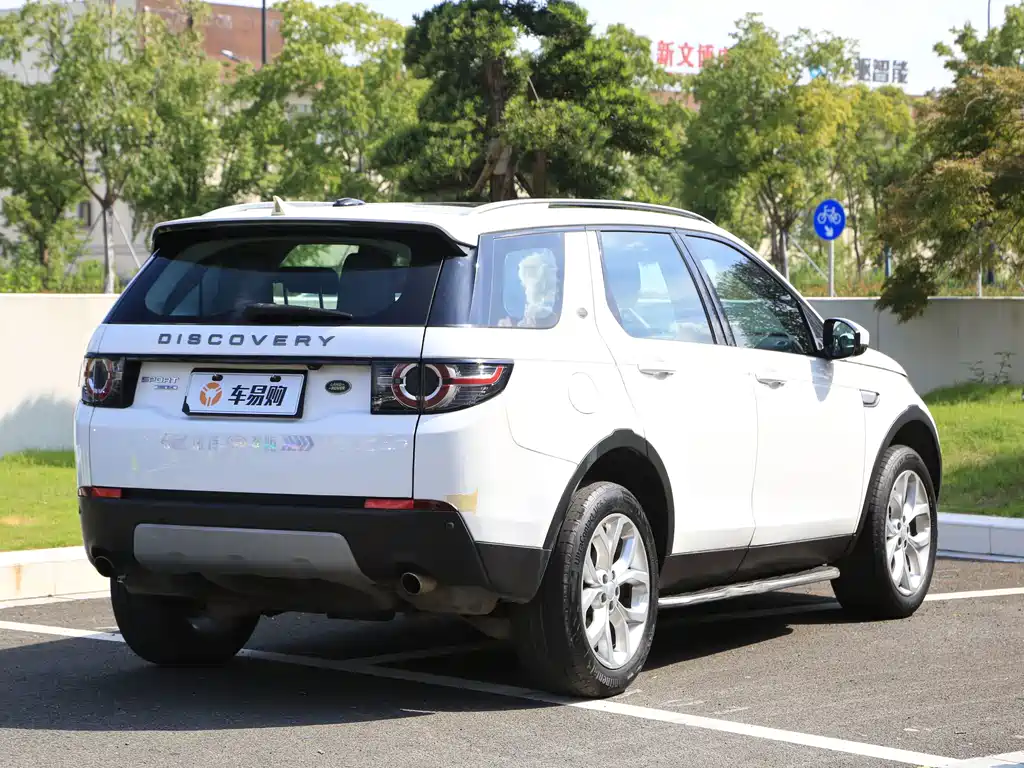Land Rover Discovery Sport — миниатюра 21