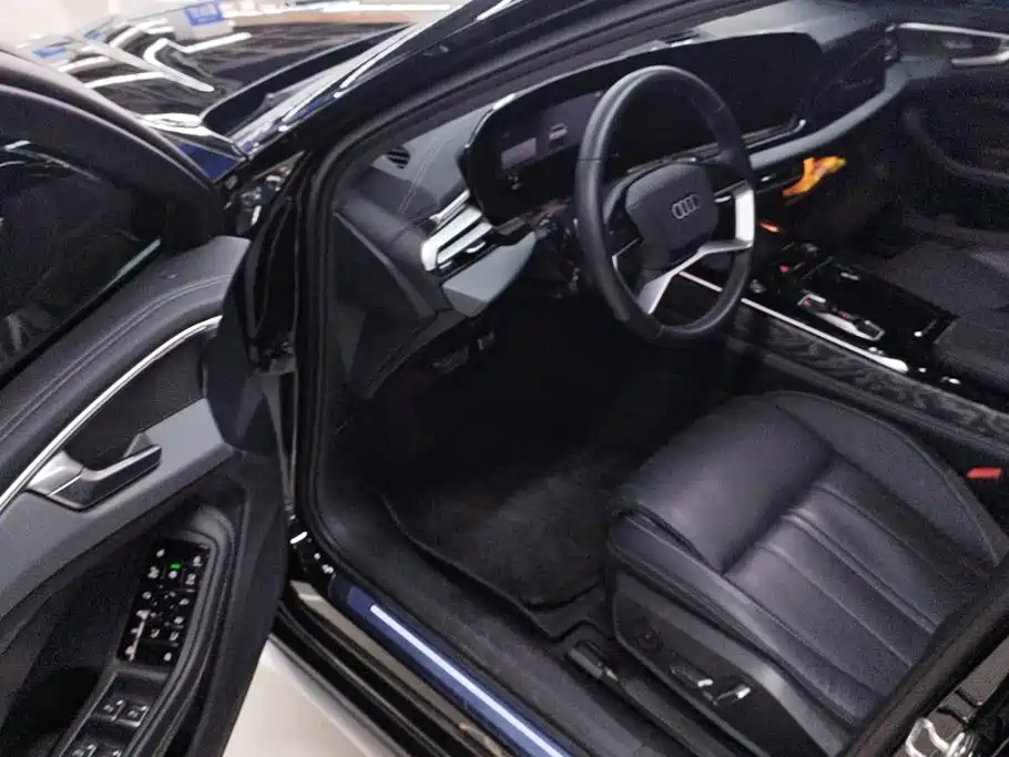 Audi A6L — миниатюра 7