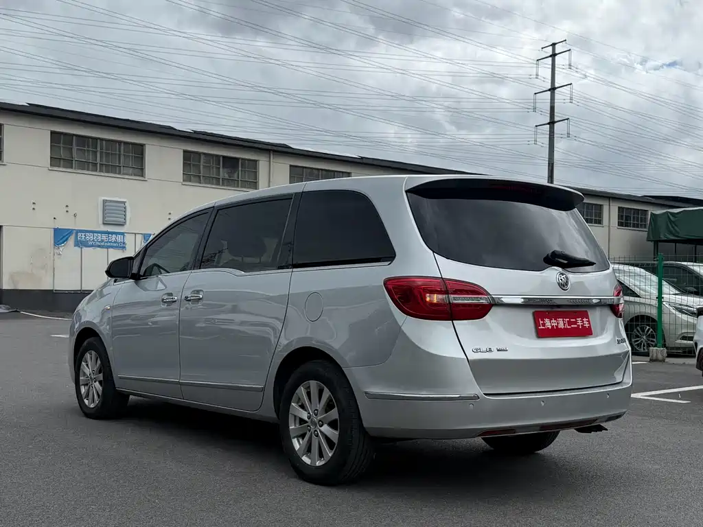 Buick GL8 — миниатюра 15