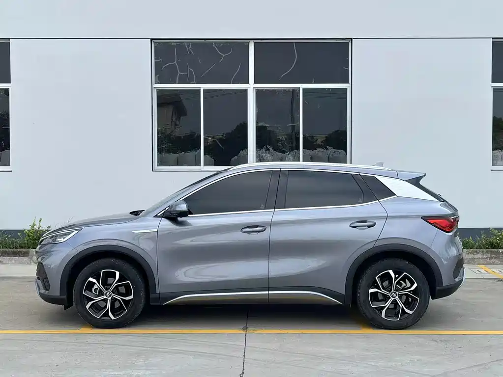 BYD Yuan Plus — миниатюра 4