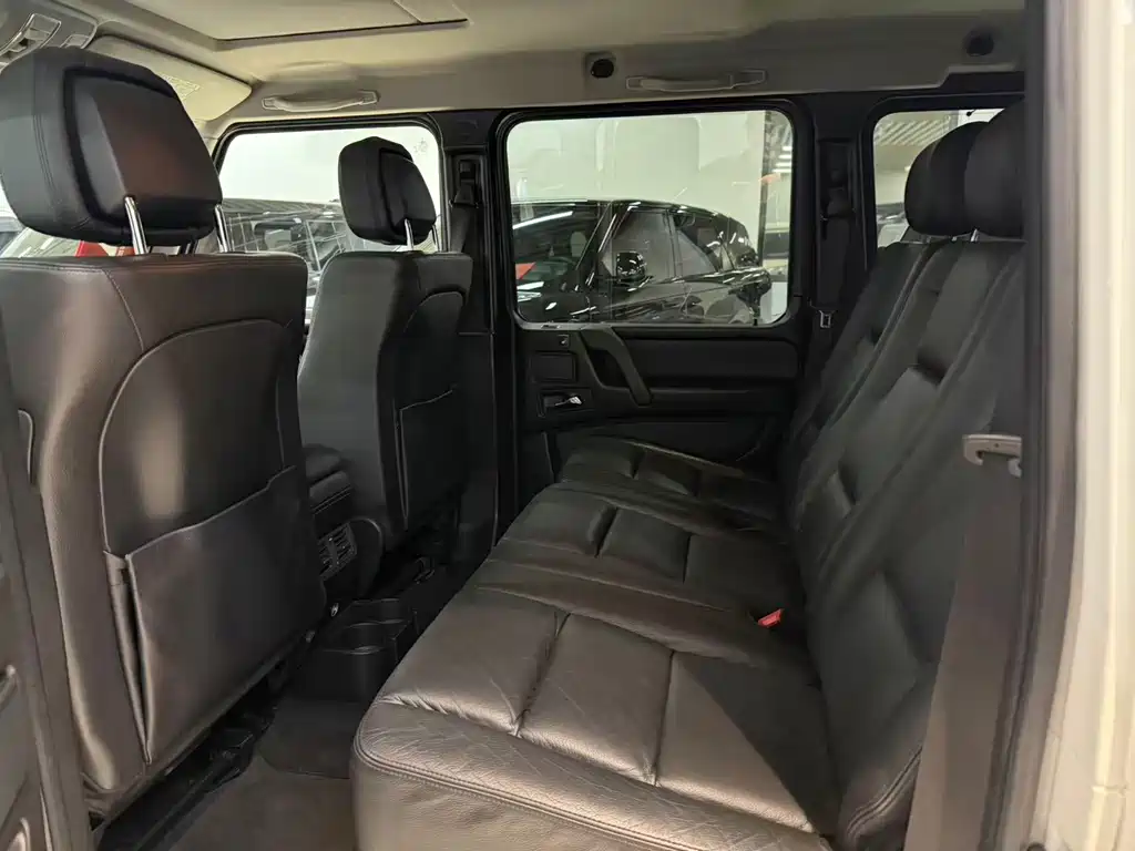 Mercedes-Benz G-Class — миниатюра 8