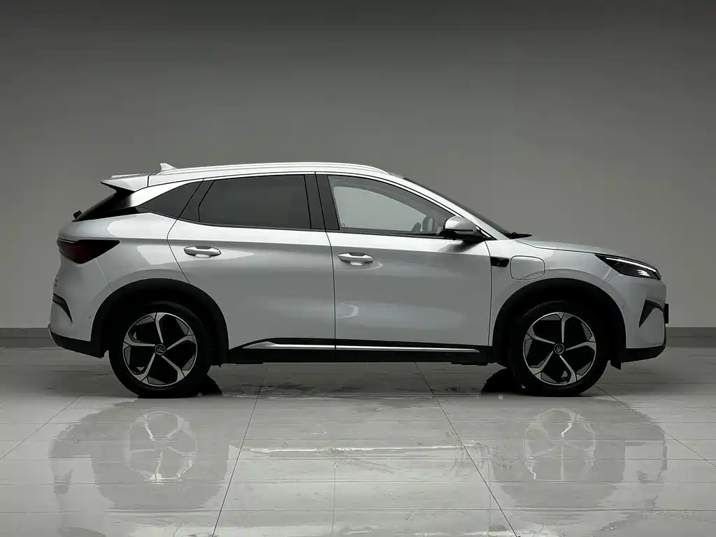 BYD Yuan Plus — миниатюра 6