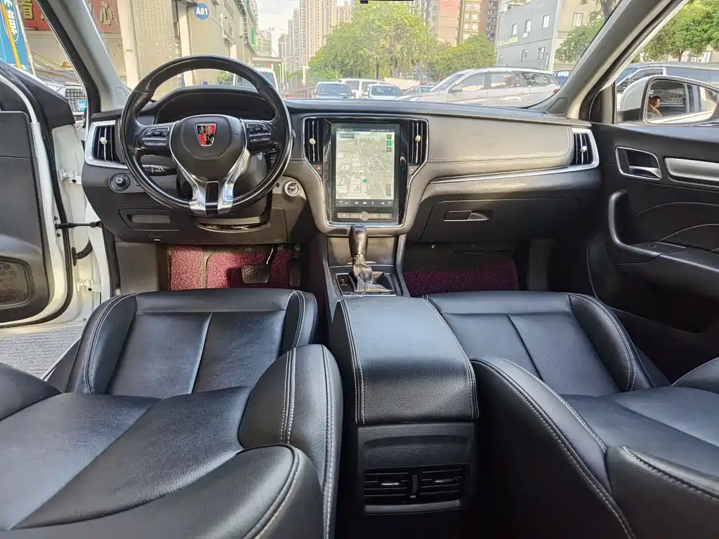 Roewe i6 2018 20T AT Smart
