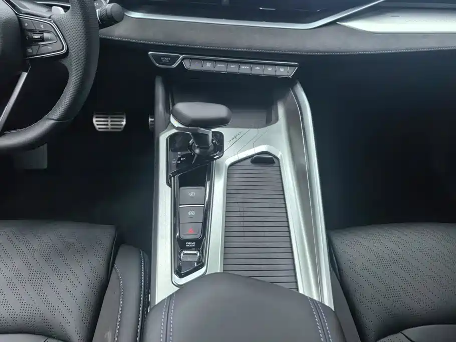 Geely Xingrui — миниатюра 16