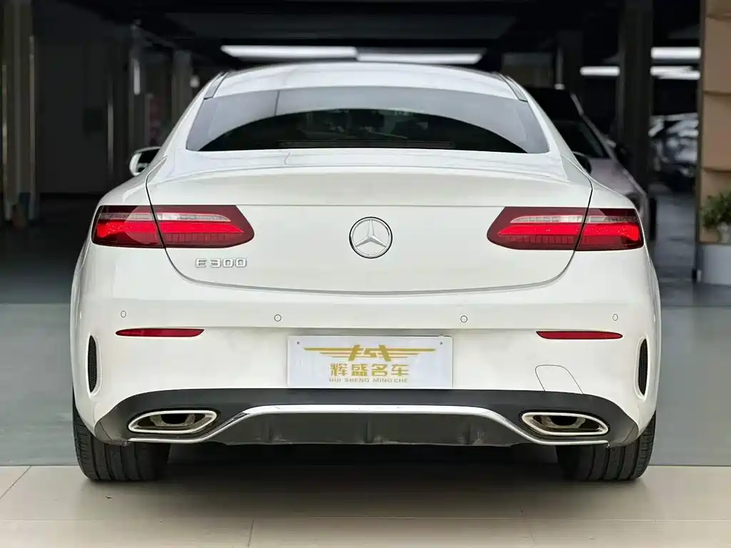 Mercedes-Benz E-Class (Import) — миниатюра 9
