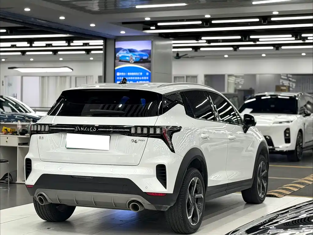 Lynk & Co 06 EM-P — миниатюра 6