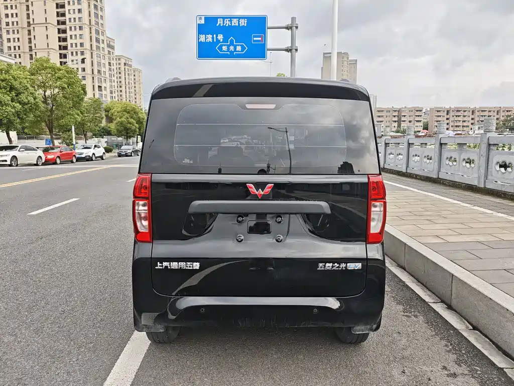 Wuling Sunshine EV 2025 305km