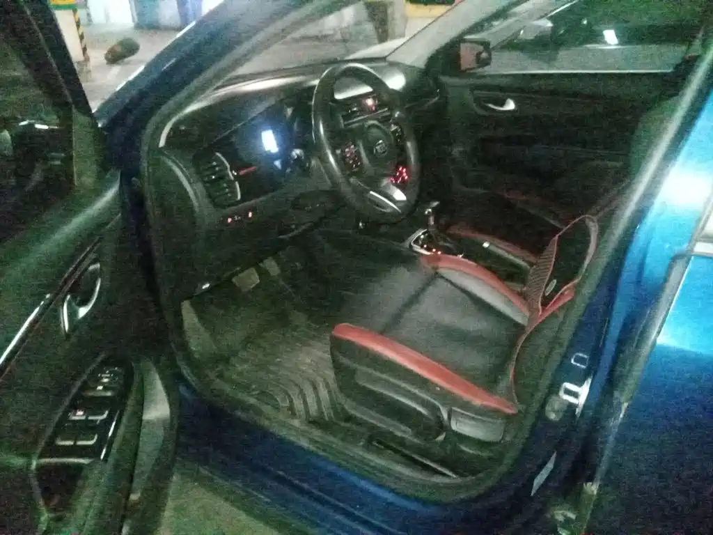 Kia KX Cross — миниатюра 12