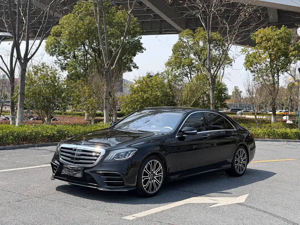 Mercedes-Benz S-Class 2021
