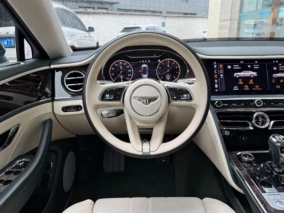 Bentley Flying Spur 2022 4.0T V8 Standard